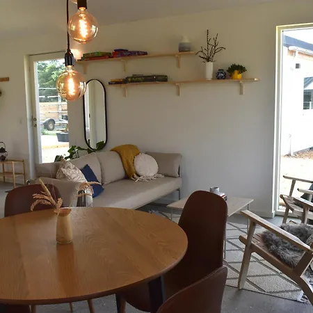 Viking Surf & Bed & Breakfast